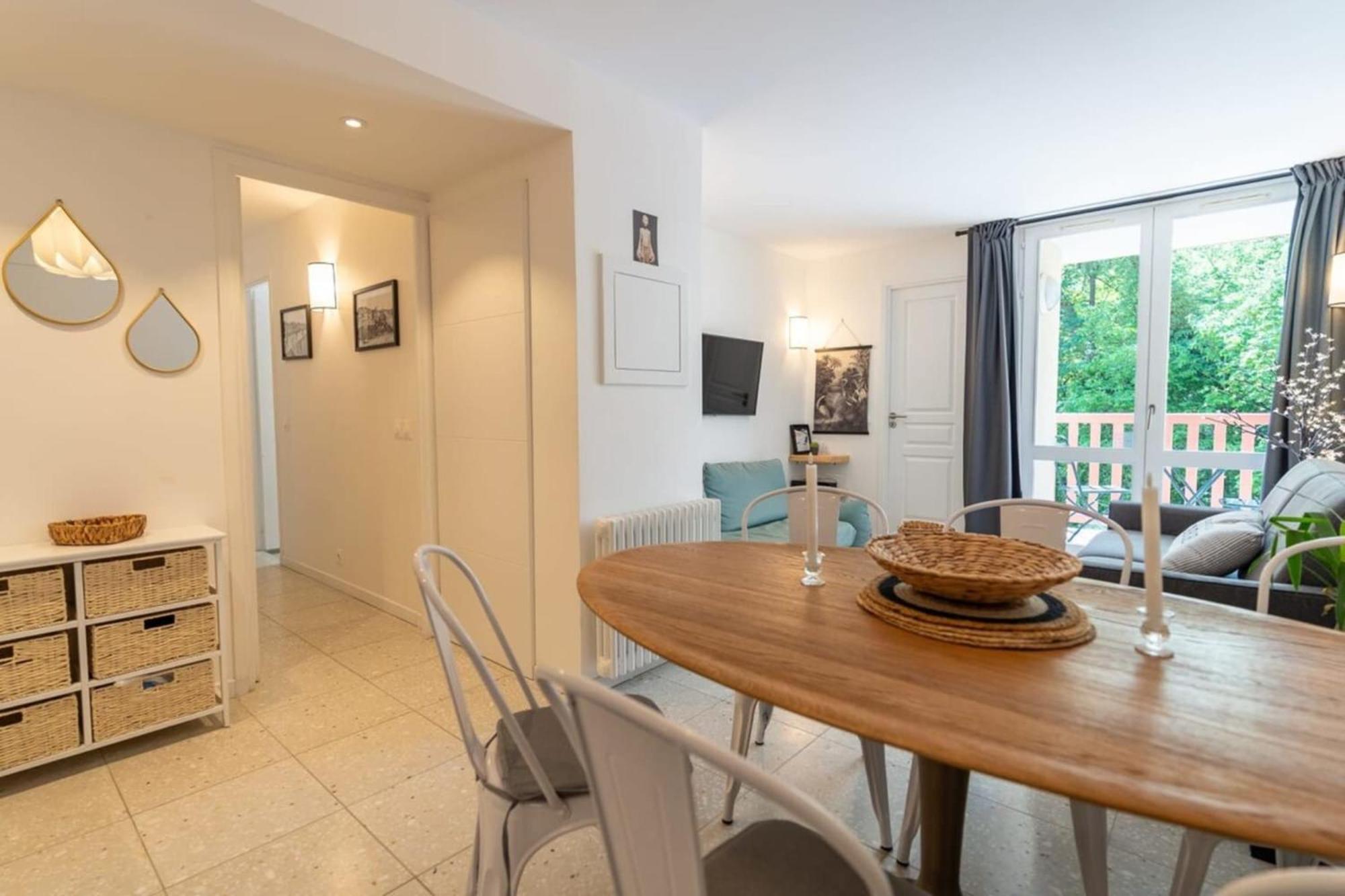 Beautiful Flat With Swimming Pool Tennis Court And Private Car Parking 109 Le Touquet Exteriör bild